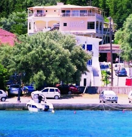 Hotel Pegasos نِكيانا المظهر الخارجي الصورة