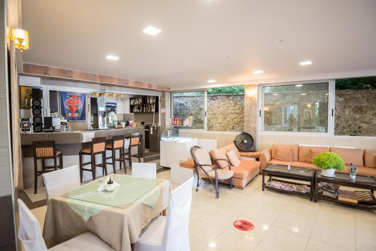 Hotel Pegasos نِكيانا المظهر الخارجي الصورة